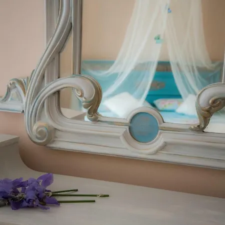 Tatiana Luxury 3* トレッビアンティコ